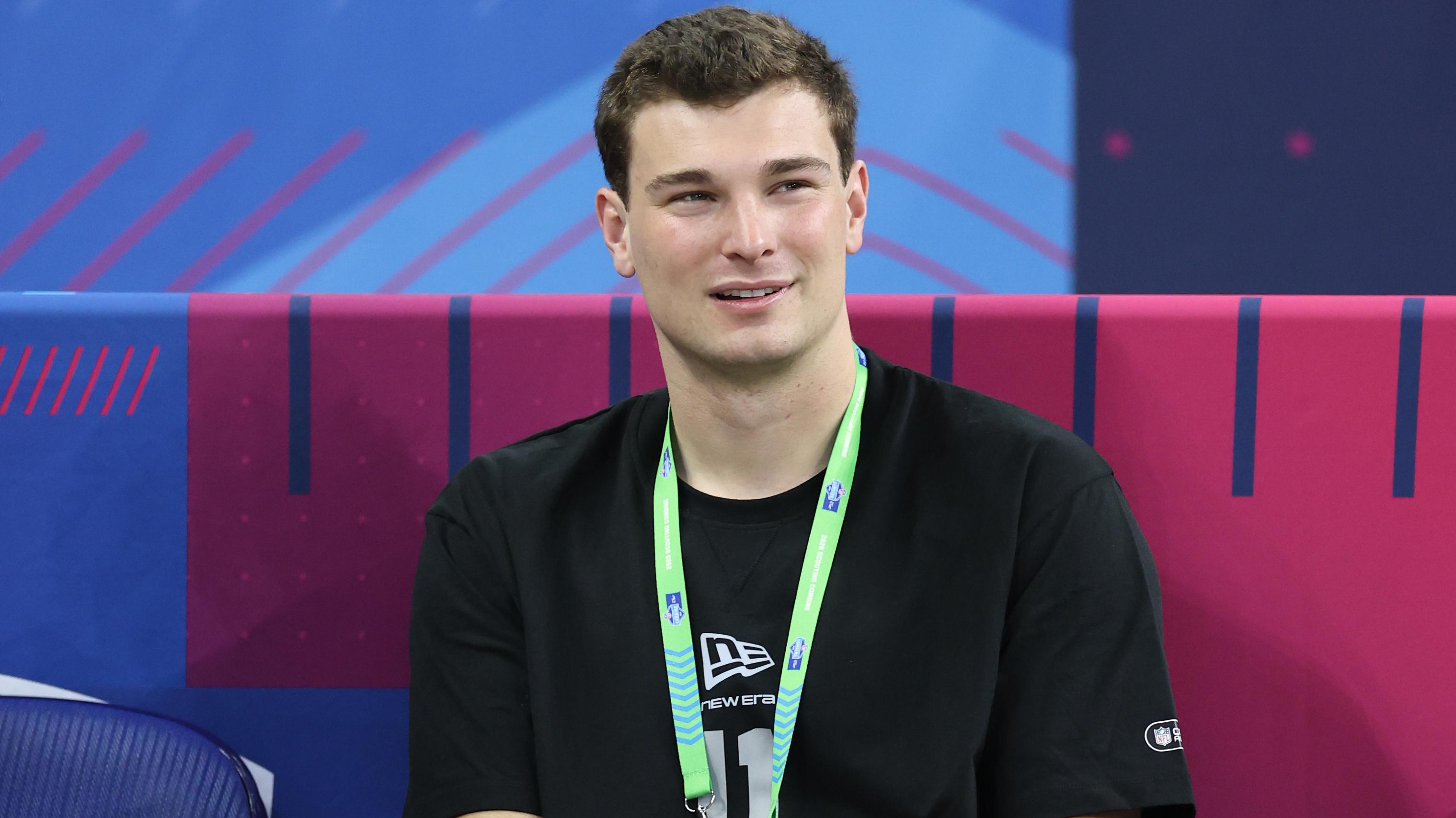 Янник Синнер и его феноменальная подача: Вызов для всего Тура